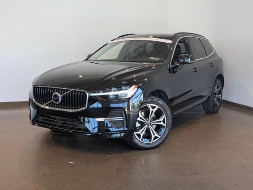 2022 Volvo XC60 B5 Momentum