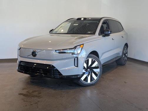 2025 Volvo EX90 Twin Motor Performance Plus