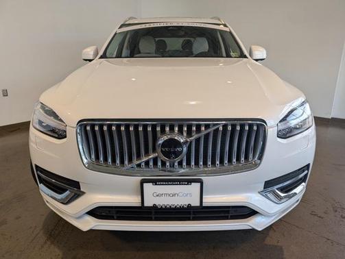 2024 Volvo XC90 Recharge Plug-In Hybrid T8 Plus Bright Theme 7 Passenger