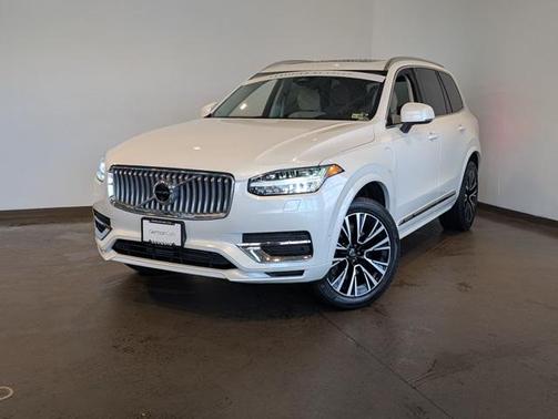 2024 Volvo XC90 Recharge Plug-In Hybrid T8 Plus Bright Theme 7 Passenger