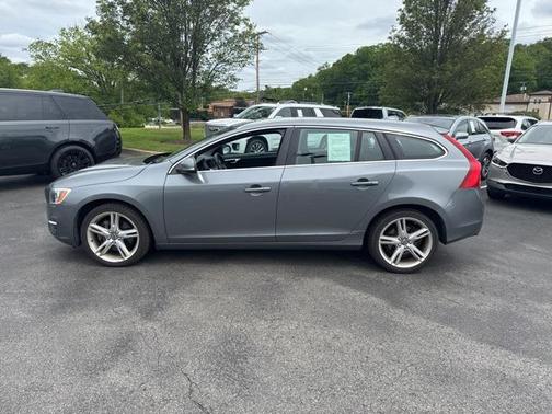 2016 Volvo V60 T5 Premier