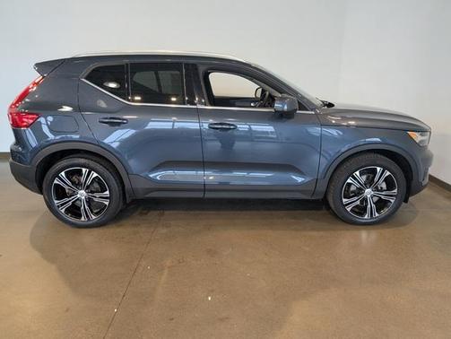 2021 Volvo XC40 T5 Inscription