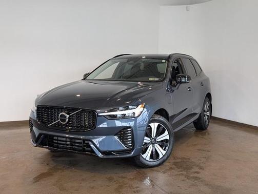 2025 Volvo XC60 Plug-In Hybrid T8 Core