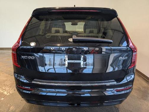 2026 Volvo XC90 Ultra Dark Theme, B6 AWD Gas (mild hybrid), Gasoline, 6 Seats