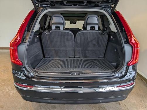 2024 Volvo XC90 B6 Plus Bright Theme 7-Seater