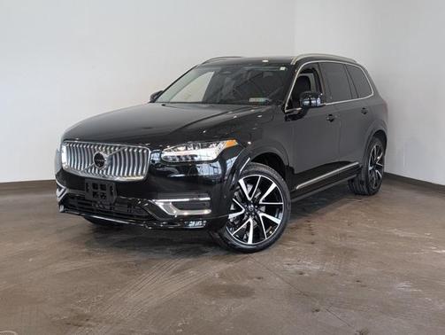2024 Volvo XC90 B6 Plus Bright Theme 7-Seater
