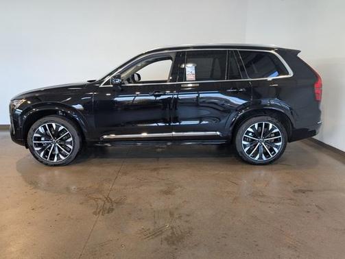 2026 Volvo XC90 B5 Plus 7-Seater
