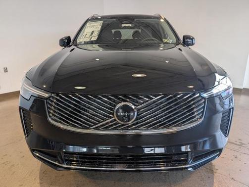 2026 Volvo XC90 B5 Plus 7-Seater