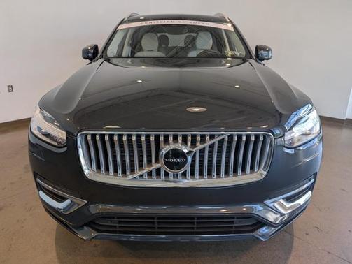 2022 Volvo XC90 Recharge Plug-In Hybrid T8 Inscription Expression 6 Passenger