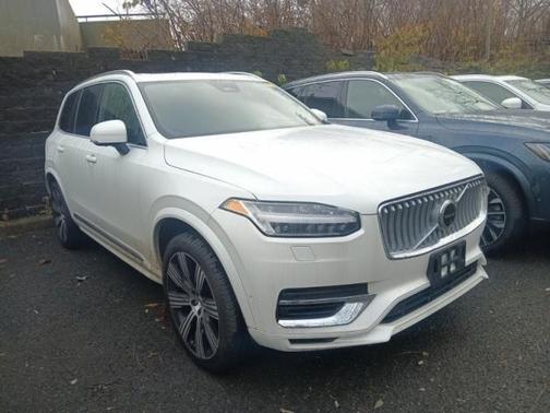 2024 Volvo XC90 Recharge Plug-In Hybrid T8 Plus 6-Seater