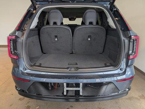 2025 Volvo EX90 Twin Motor Plus