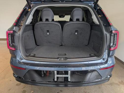 2025 Volvo EX90 Twin Motor Plus