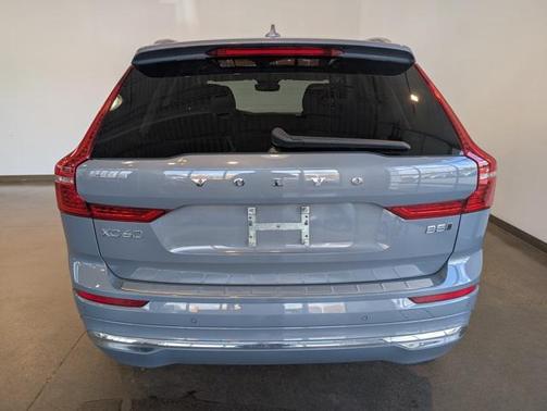 2022 Volvo XC60 B5 Inscription