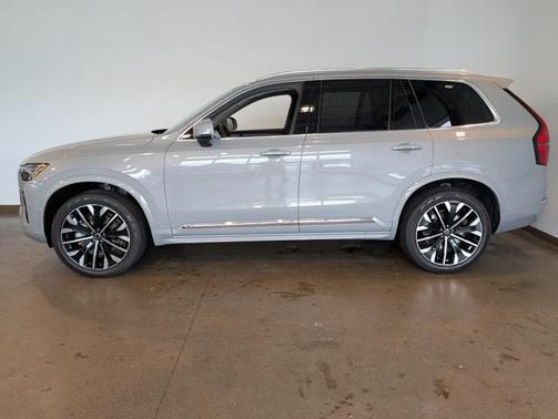 2026 Volvo XC90 B6 Ultra 7-Seater