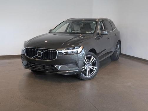 2020 Volvo XC60 T5 Momentum