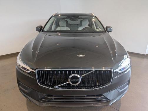 2020 Volvo XC60 T5 Momentum