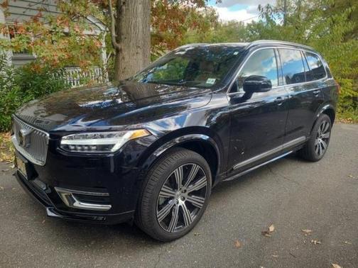 2024 Volvo XC90 B6 Ultimate Bright Theme 7-Seater