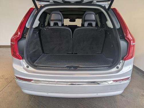 2023 Volvo XC90 Recharge Plug-In Hybrid T8 Plus Bright Theme 7-Seater