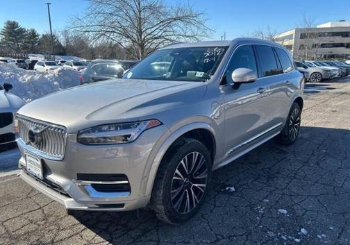 2023 Volvo XC90 Recharge Plug-In Hybrid T8 Plus Bright Theme 7-Seater