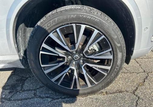 2023 Volvo XC90 Recharge Plug-In Hybrid T8 Plus Bright Theme 7-Seater