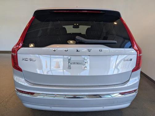 2023 Volvo XC90 B6 Plus 7-Seater