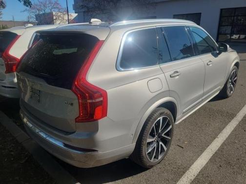 2023 Volvo XC90 B6 Plus 7-Seater