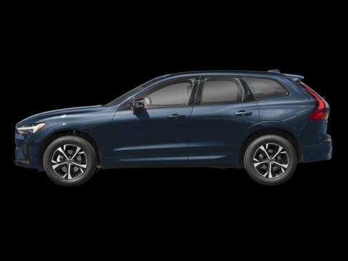 2026 Volvo XC60 B5 Ultra Black Edition