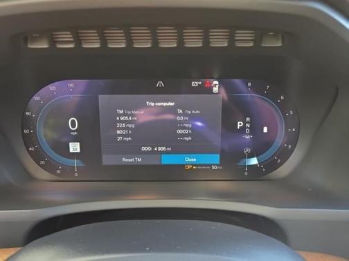 2024 Volvo XC90 B5 Plus Bright Theme