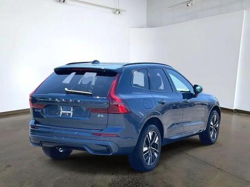 Denim Blue Metallic 2026 Volvo XC60 B5 Core