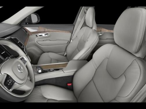 2025 Volvo XC90 Plug-In Hybrid T8 Ultra 7-Seater