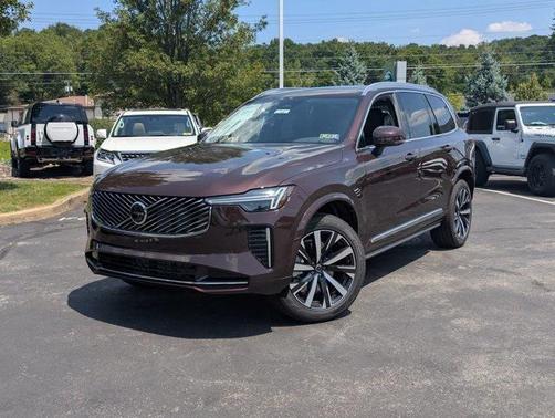 2025 Volvo XC90 B6 Core