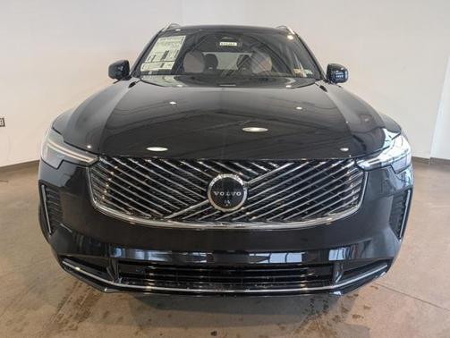 2026 Volvo XC90 Plus, B6 AWD Gas (mild hybrid), Gasoline, Bright, 6 Seats