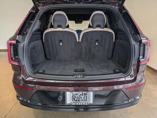 2025 Volvo EX90 Twin Motor Performance Ultra 6-Seater