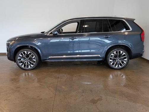 2025 Volvo XC90 Plug-In Hybrid T8 Ultra 7-Seater