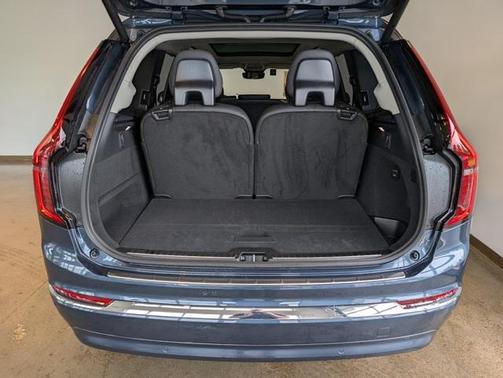 2025 Volvo XC90 Plug-In Hybrid T8 Ultra 7-Seater