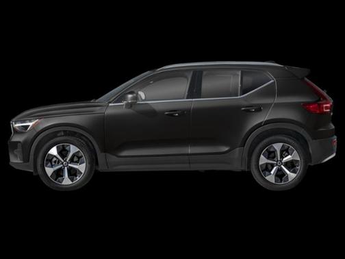2026 Volvo XC40 B5 Ultra Black Edition