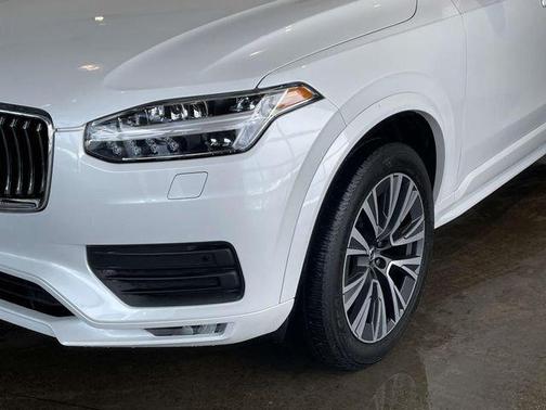 2023 Volvo XC90 B6 Plus 6-Seater