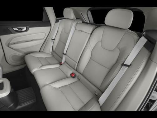 2025 Volvo XC60 Plug-In Hybrid T8 Ultra Black Edition