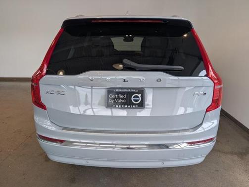 2024 Volvo XC90 B5 Core Bright Theme