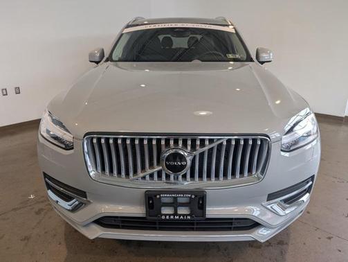 2024 Volvo XC90 B5 Core Bright Theme