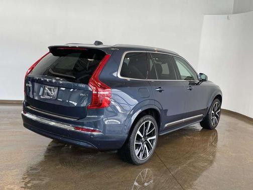 2023 Volvo XC90 B6 Plus 7-Seater