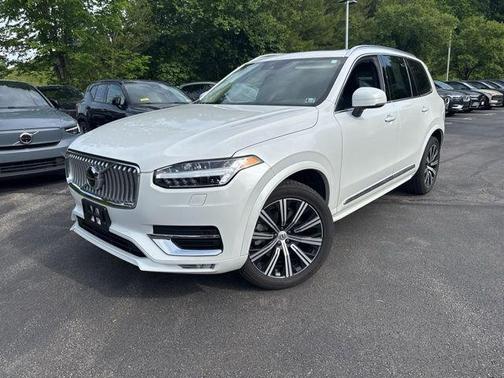 White 2021 Volvo XC90 T6 Inscription