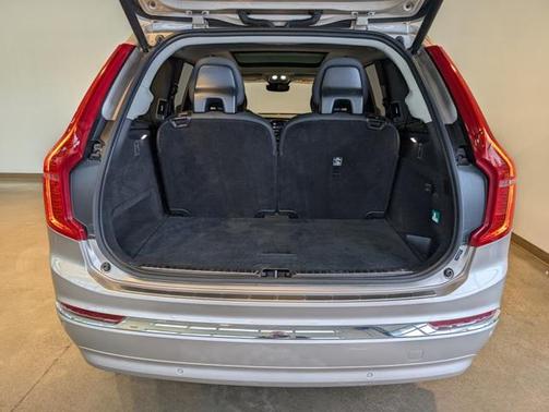 2024 Volvo XC90 Recharge Plug-In Hybrid T8 Plus 6-Seater