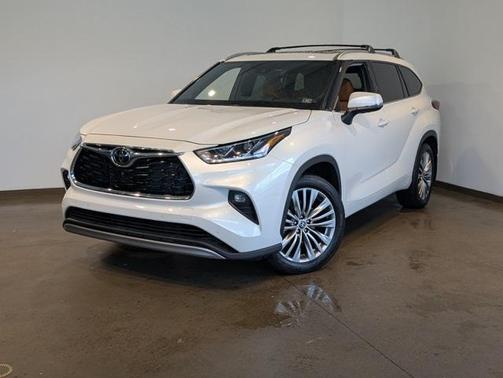 2022 Toyota Highlander Platinum