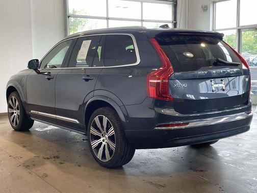 Denim Blue Metallic 2024 Volvo XC90 Recharge Plug-In Hybrid T8 Plus 6-Seater