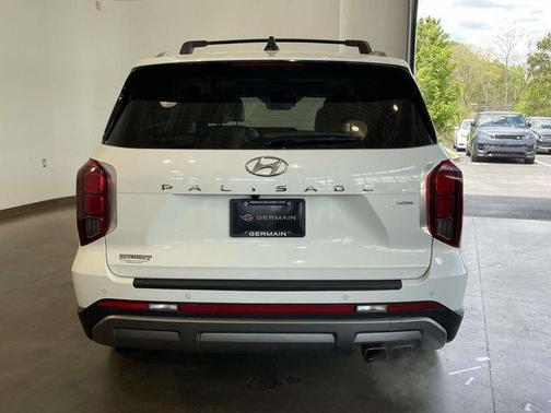 Hyper White 2023 Hyundai PALISADE Limited
