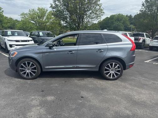 2017 Volvo XC60 T6 Inscription