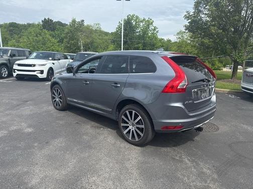 2017 Volvo XC60 T6 Inscription