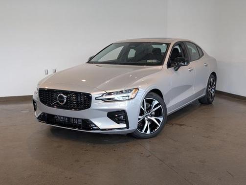 2025 Volvo S60 B5 Core
