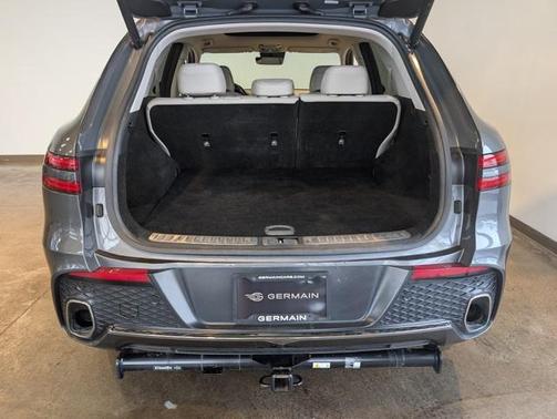 2022 Genesis GV70 2.5T AWD